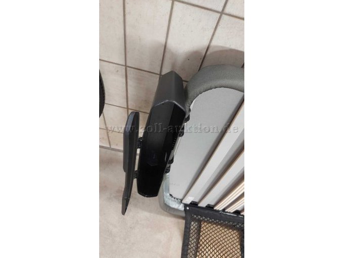 MAN TGX Unterbett 1 Aufbewahrungsbox