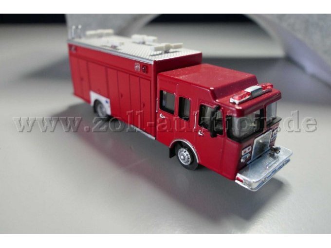 Feuerwehrfahrzeug Doppelkabine - Heavy Rescue Fire Truck Ansicht von der Seite