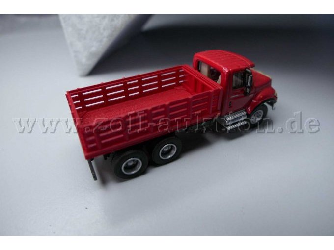 Boley 7600 International, 3-Axle Bed Truck Ansicht von der Seite