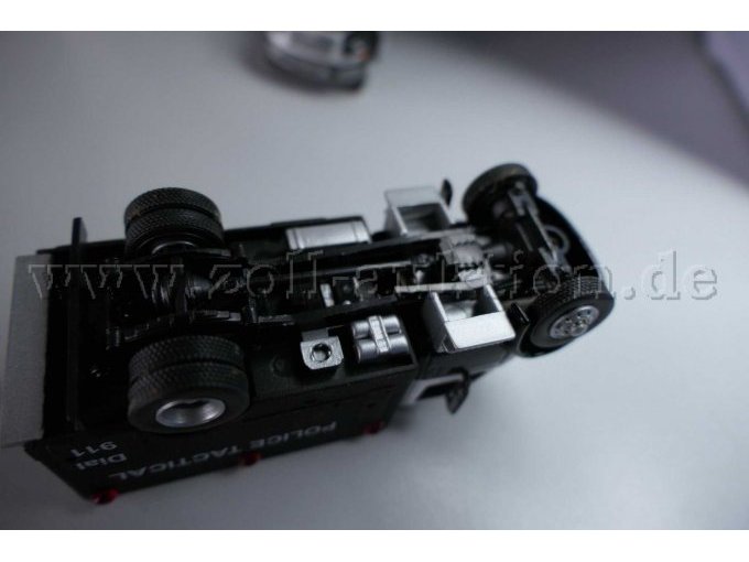 Boley Police Tactical Van Ansicht von unten