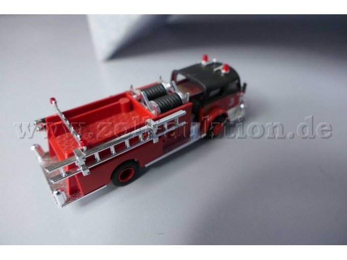 Busch
46018 Feuerwehr Pumpenwagen La France Ansicht von oben