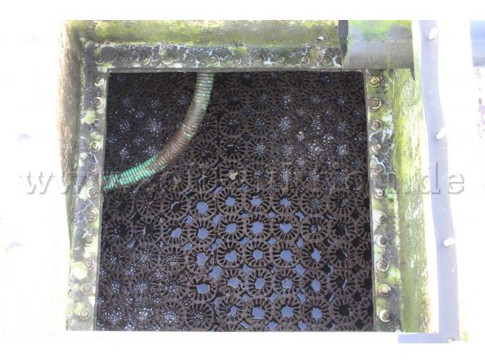 Seecontainer Kläranlage Seitenansicht Technikraum 04