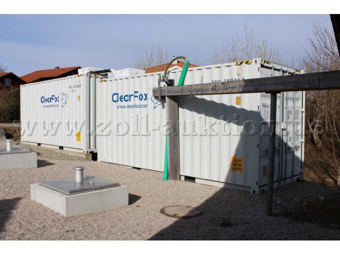 Seecontainer Kläranlage Seitenansicht mit Verbindung zum Technikraum