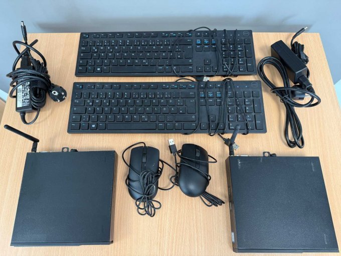 DELL OptiPlex 3050 MFF MFXX8
Gesamtansicht von oben