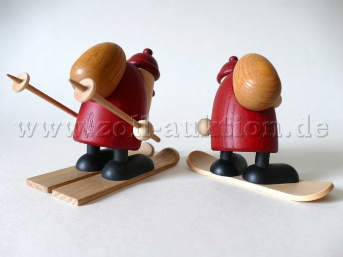 seitliche Ansicht - 2 Figuren
