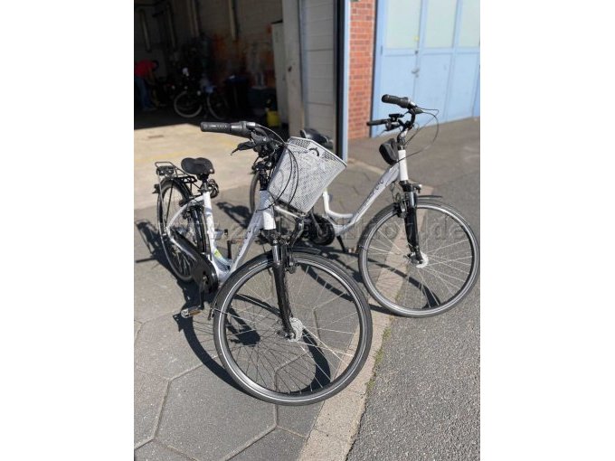 2 e-bikes, Raleigh Univega, Comfort, 28 inch – kavel bij Zoll-Auktion, Solingen