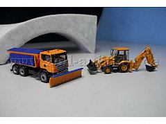 Einsatzfahrzeuge Gesamtansicht