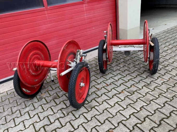 beide Schlauchhaspeln liegend