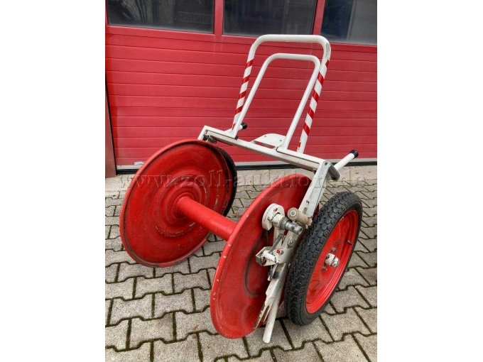 Schlauchhaspel 1 vorne linke Seite