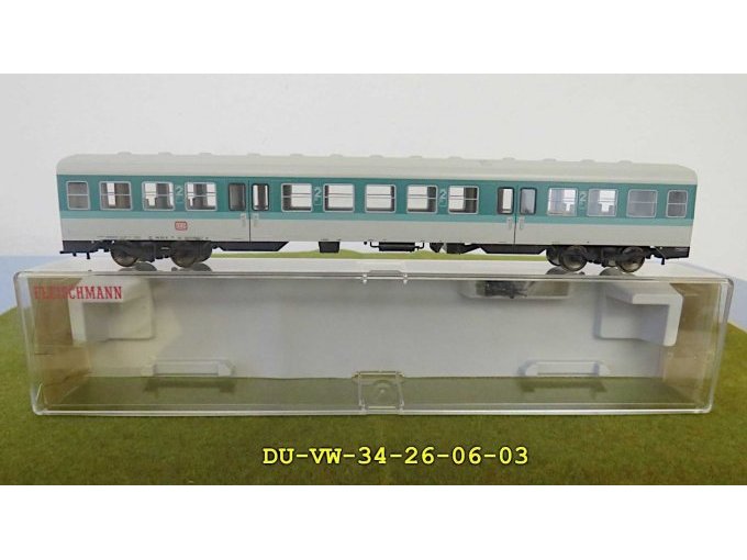 2 Fleischmann Mittelwagen 4439K und 74439 für Triebwagen BR 614 in der Baugröße H0 – foto 5 – kavel bij Zoll-Auktion, Emmerich am Rhein