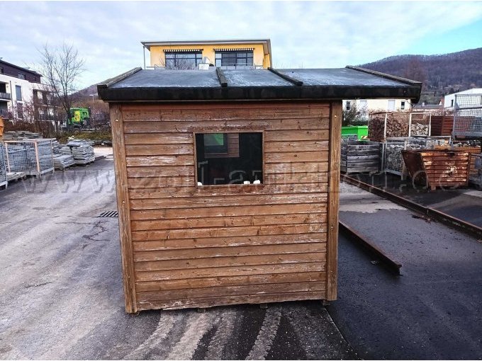 Hütte 6 linke Seite