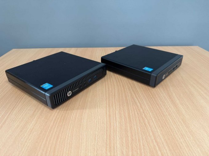 2xHP ProDesk 400 G1 Desktop-Mini PC
Vorderansicht