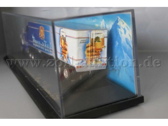 Star Truck Thurn und Taris Ansicht von hinten