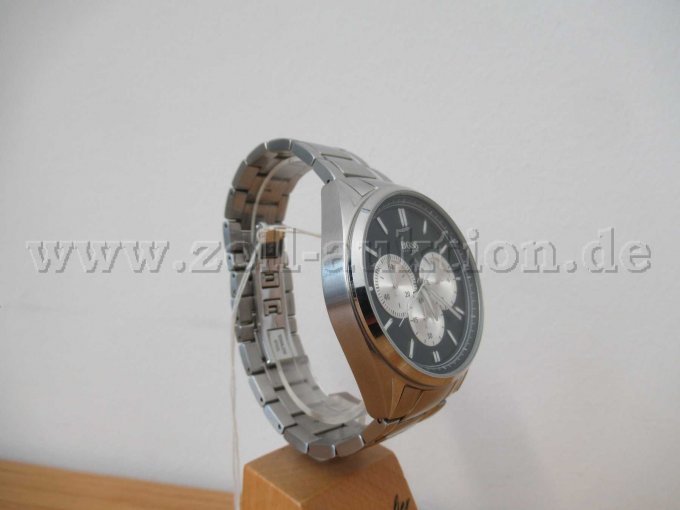 Uhr 1 Seitenansicht 1