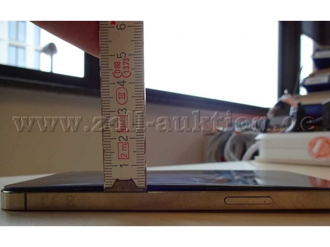 I-Phone_mit_Displayerhoehung