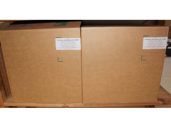 2 Karton im Angebot