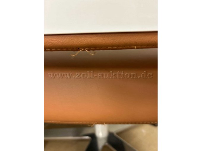 Detailansicht Faden an einer Naht