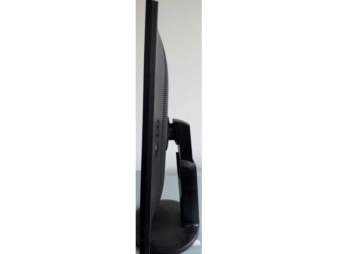 2 LG-monitoren | 23 inch / 58,42 cm – foto 2 – kavel bij Zoll-Auktion, Brunsbüttel