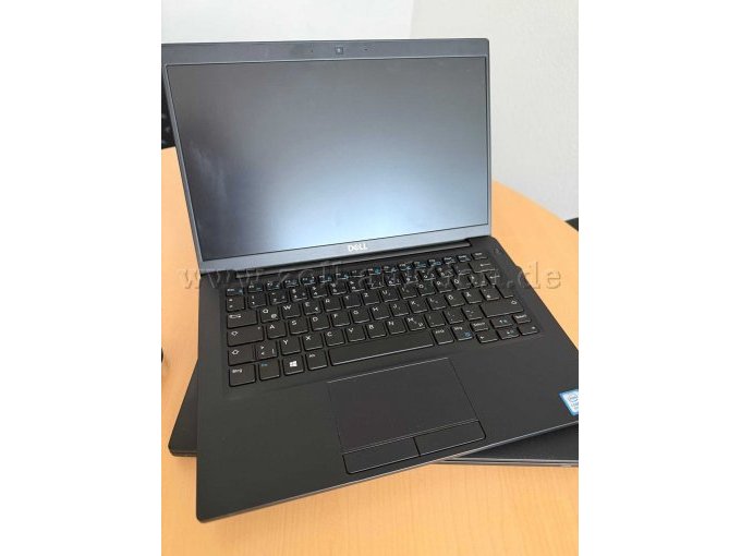 Notebook aufgeklappt