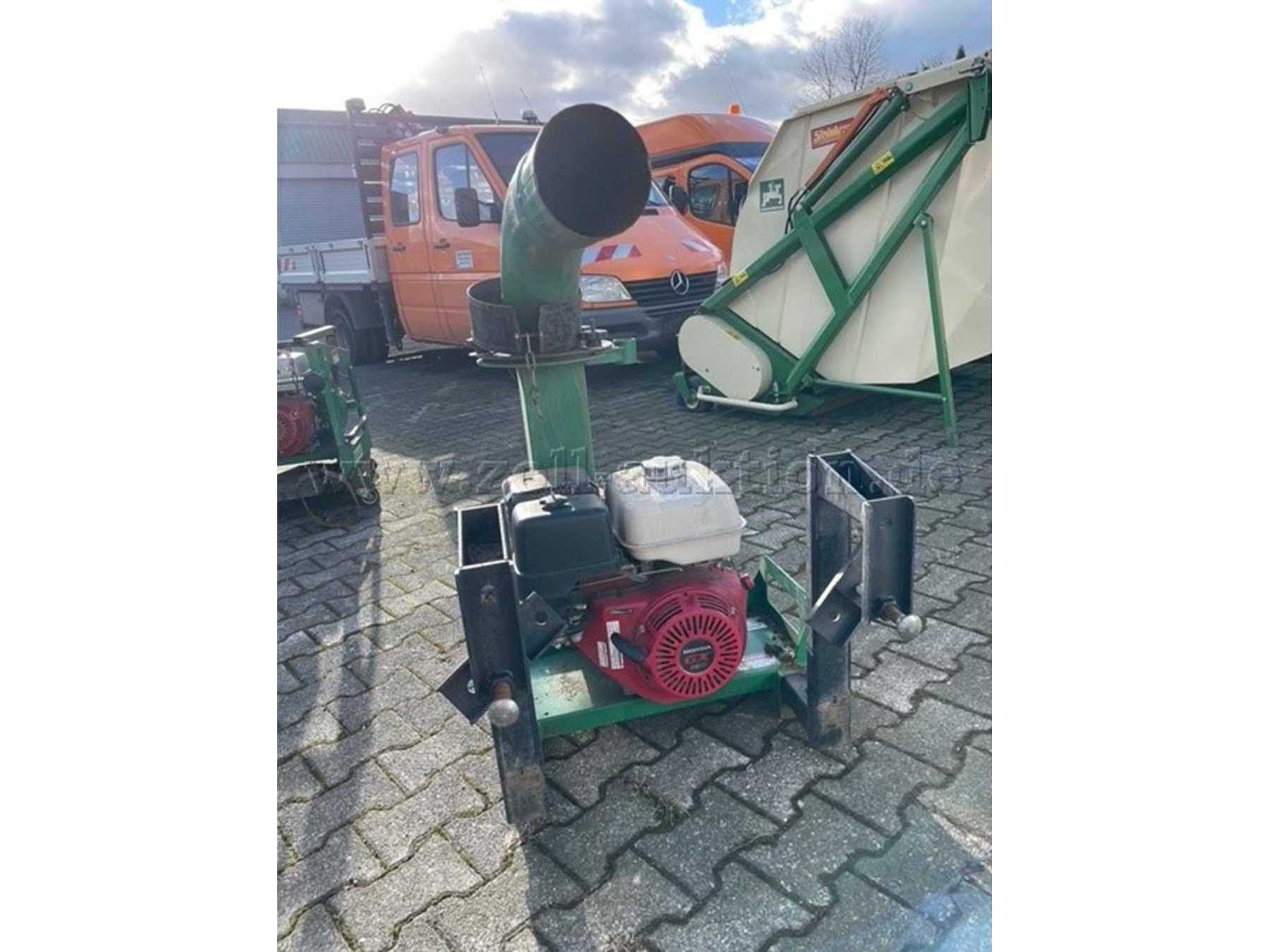 Billy Goat DL 1301 HEU (Frontansicht)