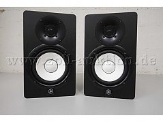 2 Lautsprecher der Fa. Yamaha; Modell HS 5 - Vorderseite
