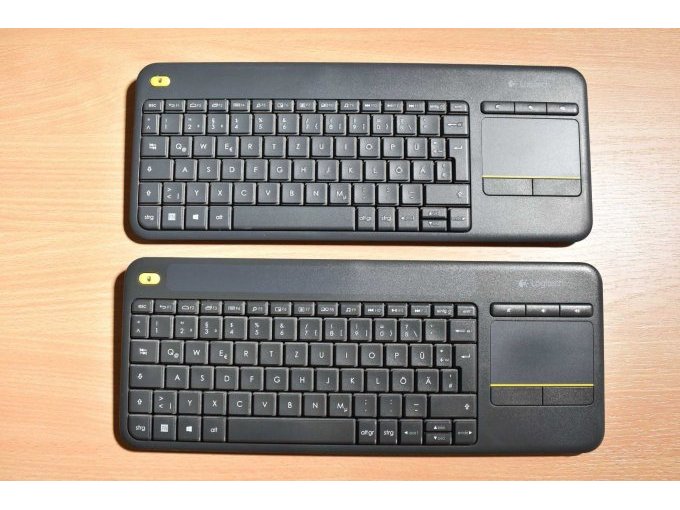 Logitech K400 Plus Touch Wireless Tastatur schwarz
Ansicht von vorne