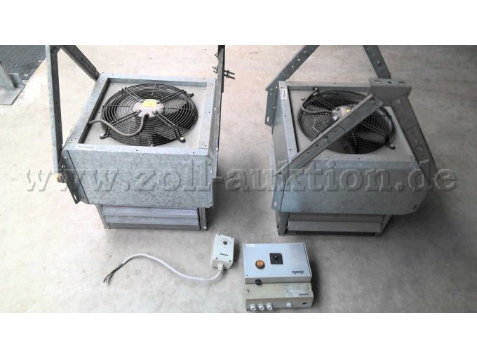 Ansicht 1 mit Steuergerät und Thermostat Ansicht 1 mit Steuergerät und Thermostat