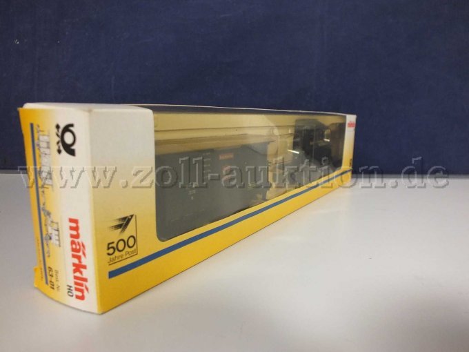 Detailansicht Märklin Postmuseumwagen-Set Nr. 63-01 mit Oldtimer LKW in OVP