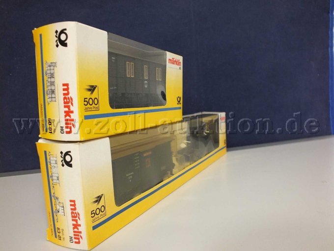 Detailansicht seitlich Märklin Sonderwagen 1x Postmuseumwagen & 1x Post-Gepäckwagen, Spur H0 in OVP