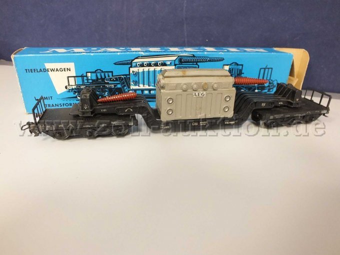 Tiefladewagen 2 mit Transformator und beschädigter/ fehlender Transformatorspulen