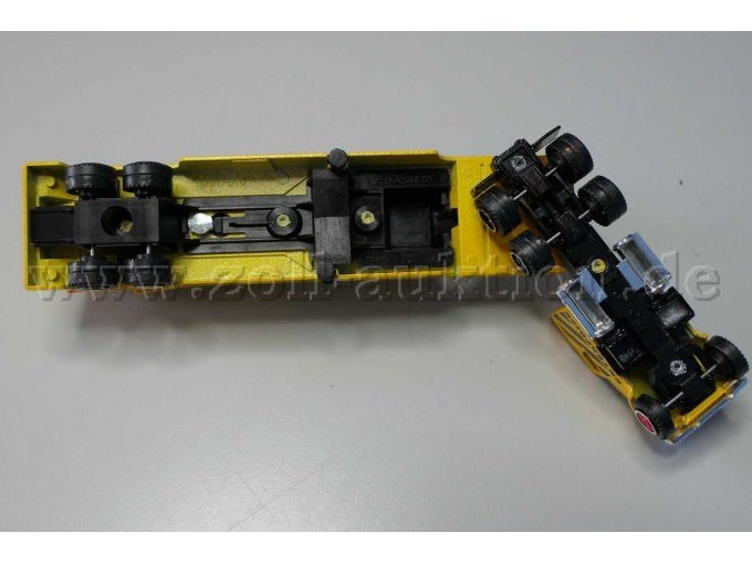 Majorette 617 Sattelzug Baufahrzeug Enterprise Kran Ansicht von unten