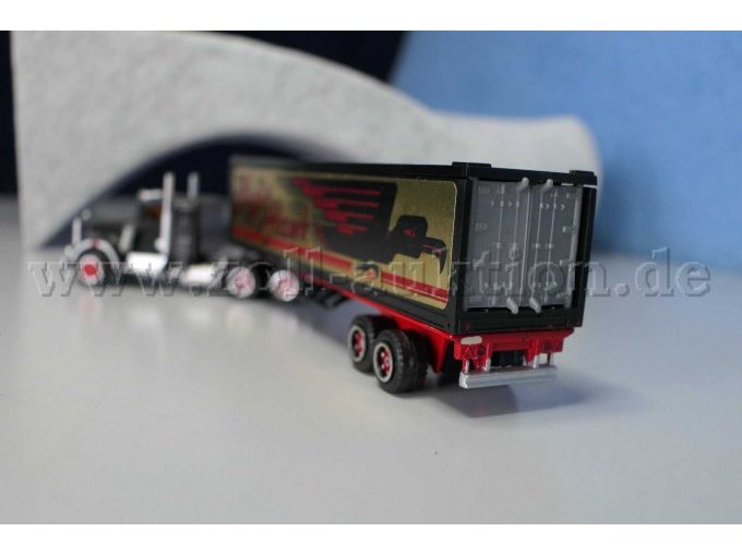 Majorette Sattelzug Kenworth Night Hawk Ansicht von hinten