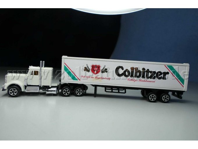 Majorette Sattelzug Colbitzer Heidebrauerei Ansicht von der Seite