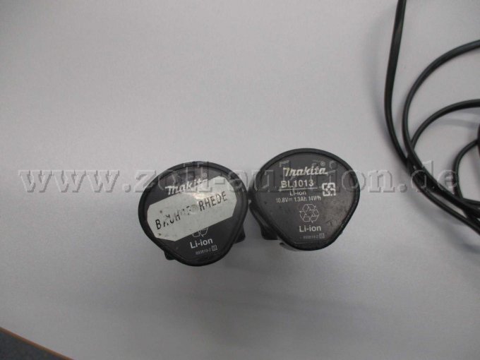 obere Ansicht beide Akkus