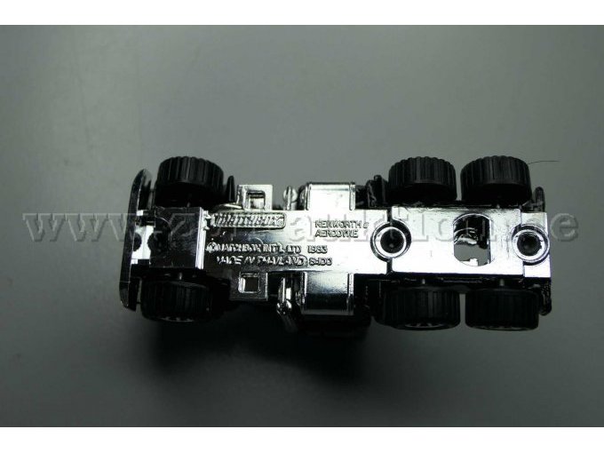 Matchbox Sattelzug Midnight Express Ansicht von unten