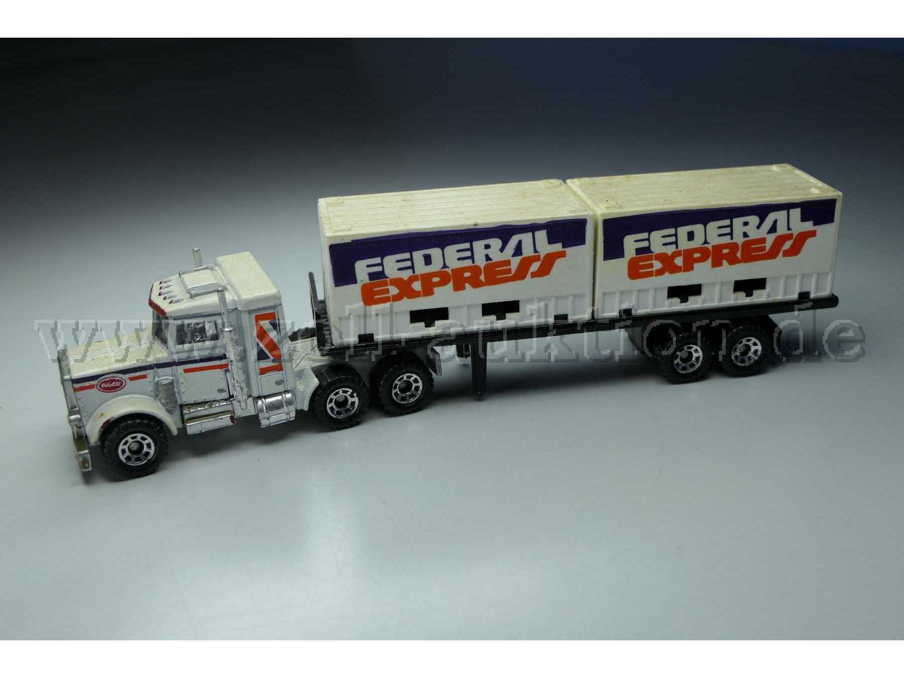 Matchbox Sattelzug mit zwei Containern Federal Express Ansicht von der Seite