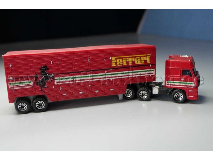 Matchbox Sattelzug Ferrari Ansicht von der Seite