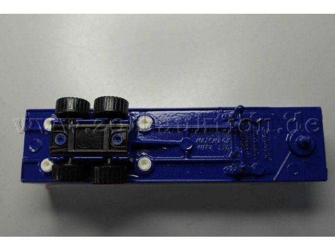 Matchbox Sattelzug Good Year Vector Ansicht von unten