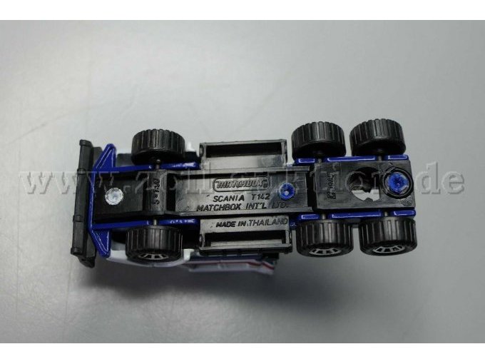 Matchbox Sattelzug Good Year Vector Ansicht von unten