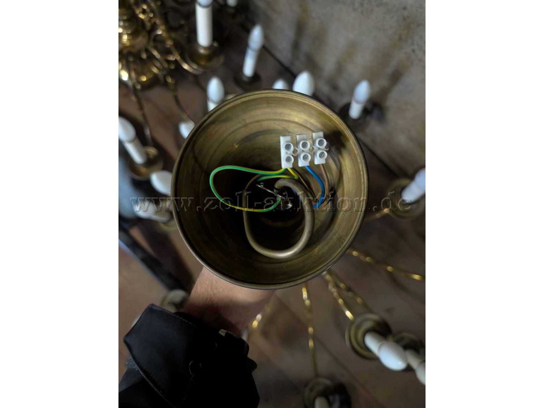 Stromanschluss Kronleuchter