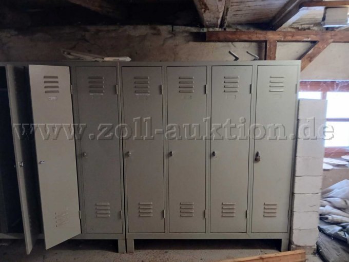 Gesamtansicht Spinde