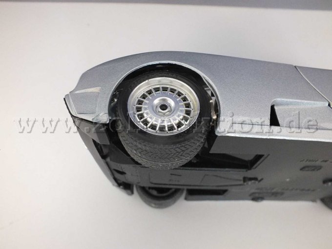 Rechtes Hinterrad Bugatti
