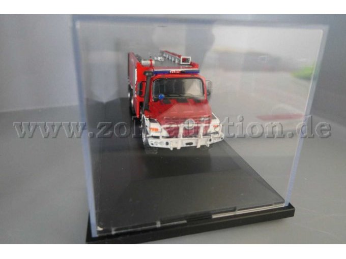 MB Zetros 6x6 Feuerwehr Ansicht von vorne