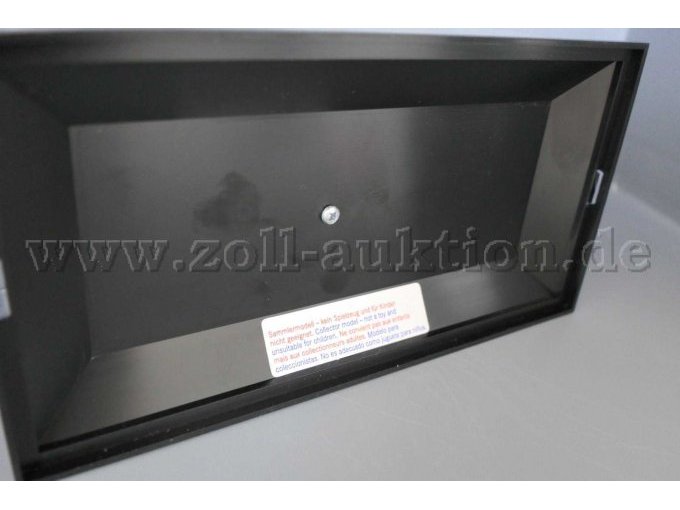 MB Zetros 4x4 Feuerwehr Ansicht von unten