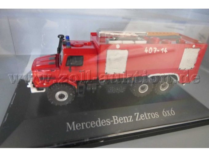 Mercedes Benz Zetros 6x6 Feuerwehr Ansicht von der Seite