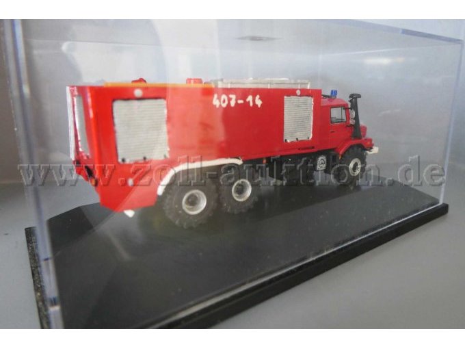 Mercedes Benz Zetros 6x6 Feuerwehr Ansicht von der Seite