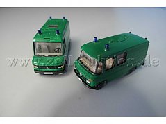 Beide Modellfahrzeuge von vorne