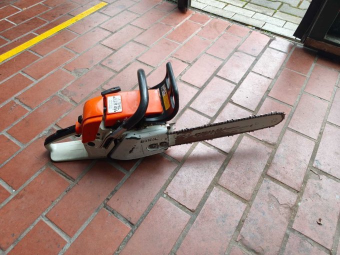 Säge 2 Seitenansicht rechts