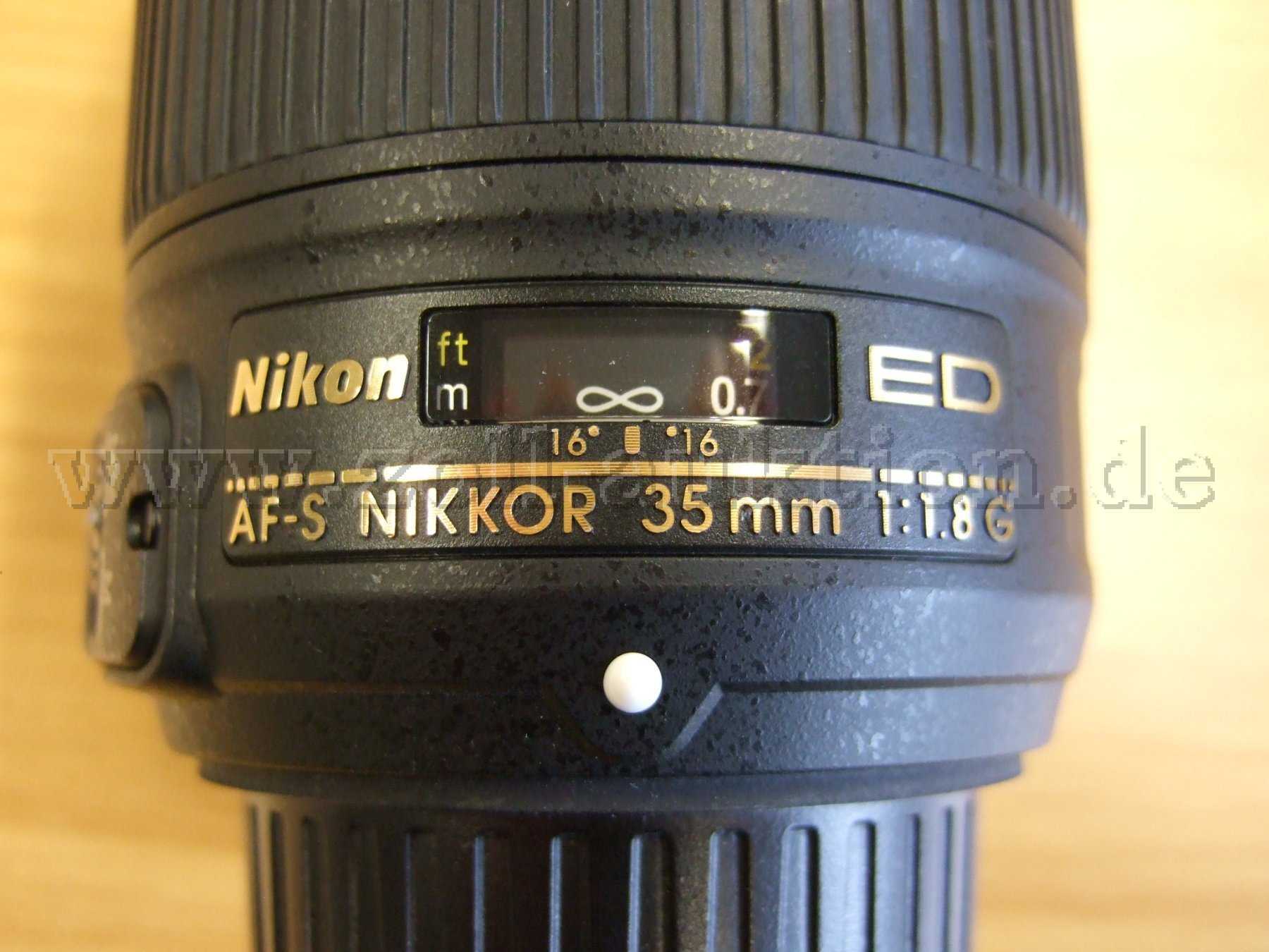 Nikon AF-S Nikkor 35 mm 1:1.8 Details