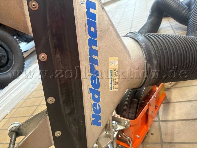 Absaugung Symbolbild